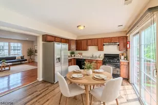 24 Alerica Ln, Franklin Township, NJ 08873 - Photo 16