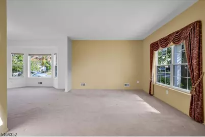 21 Reinhart Way, Bridgewater, NJ 08807 - Photo 6