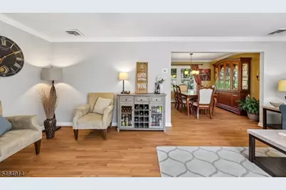 40 Brook Ter, Wayne, NJ 07470 - Photo 22