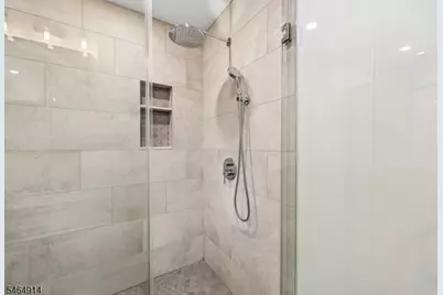 40 Brook Ter, Wayne, NJ 07470 - Photo 28