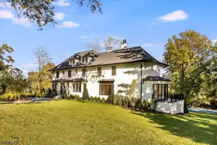 257 Upper Mountain Ave, Montclair, NJ 07043 - Photo 2