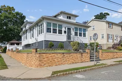 33 Adelaide St, Belleville, NJ 07109 - Photo 2