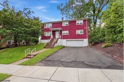 15 Monroe Pl #2, Montclair, NJ 07042 - Photo 1