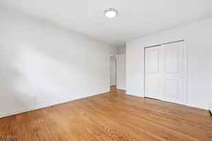 15 Monroe Pl, Montclair, NJ 07042 - Photo 12