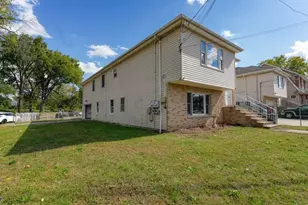 589 Cherry St, Elizabeth, NJ 07208 - Photo 2