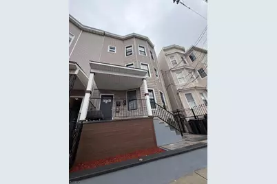 22 17th Ave, Paterson, NJ 07501 - Photo 2