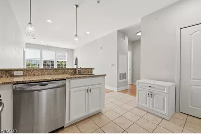 5108 Sanctuary Blvd #5108, Riverdale, NJ 07457 - Photo 6