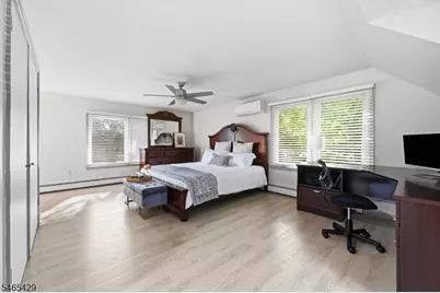 103 Iroquois Ave, Parsippany, NJ 07034 - Photo 22