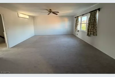 2707 Merrywood Dr, Edison, NJ 08817 - Photo 26