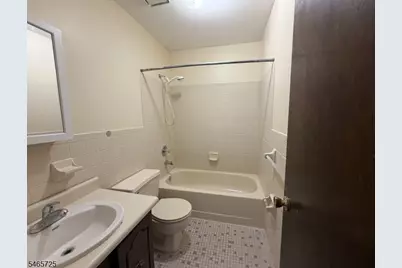 2707 Merrywood Dr, Edison, NJ 08817 - Photo 16