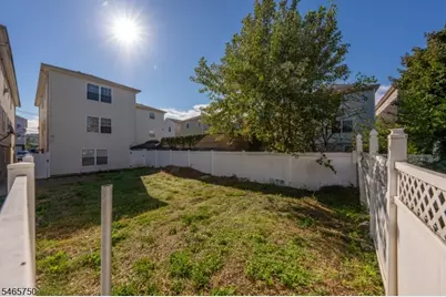 208 Oak St, Elizabeth, NJ 07201 - Photo 28