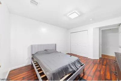 208 Oak St, Elizabeth, NJ 07201 - Photo 16