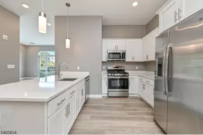 271 Millburn Ave #2D, Millburn, NJ 07041 - Photo 6