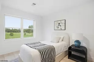 647 S 10th St, Newark, NJ 07108 - Photo 28