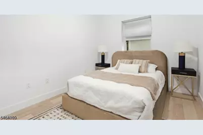 647 S 10th St, Newark, NJ 07108 - Photo 16