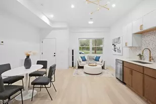 647 S 10th St, Newark, NJ 07108 - Photo 6
