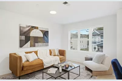 647 S 10th St, Newark, NJ 07108 - Photo 20