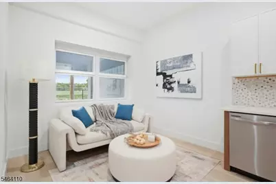 643 S 10th St, Newark, NJ 07108 - Photo 6