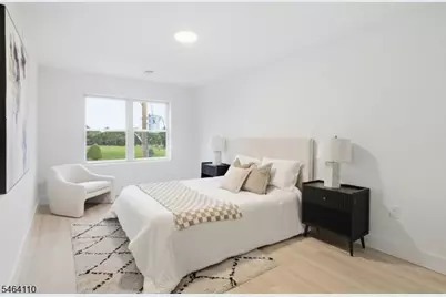 643 S 10th St, Newark, NJ 07108 - Photo 32
