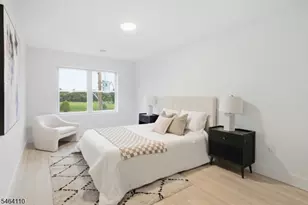 643 S 10th St, Newark, NJ 07108 - Photo 32
