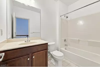 305 Waterview Ct #305, Hanover Township, NJ 07927 - Photo 20