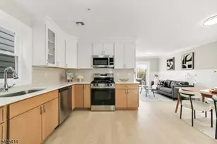 444 3rd Ave, Elizabeth, NJ 07206 - Photo 8