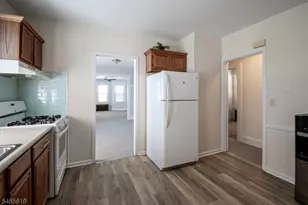 8 Cleveland St-2nd Floor, Caldwell, NJ 07006 - Photo 8