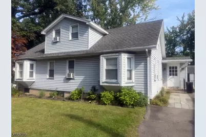 70 Glen Ave, Midland Park, NJ 07432 - Photo 2