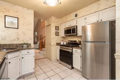 701 Porter Way West, Bridgewater, NJ 08807 - Photo 14
