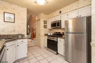 701 Porter Way W, Bridgewater, NJ 08807 - Photo 14