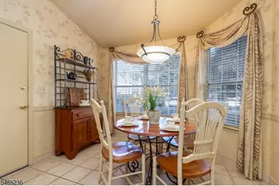 701 Porter Way West, Bridgewater, NJ 08807 - Photo 16