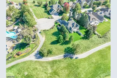 27 Country Ln, Hardyston Township, NJ 07419 - Photo 1