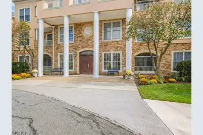 3203 Cleveland Ln, Rockaway Township, NJ 07866 - Photo 2