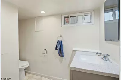 185 W Passaic Ave, Bloomfield, NJ 07003 - Photo 20