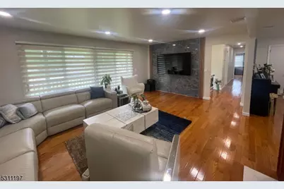 1012 Preakness Ave, Wayne, NJ 07470 - Photo 4