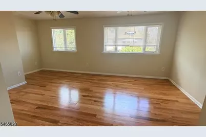 47 Cleveland St, Belleville, NJ 07109 - Photo 2