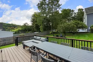8 Locust St, Morris Township, NJ 07960 - Photo 18