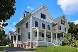 8 Locust St, Morris Township, NJ 07960 - Photo 2