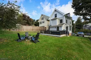 8 Locust St, Morris Township, NJ 07960 - Photo 32