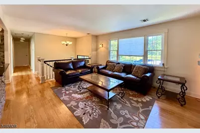 15 Hazel St, Lincoln Park, NJ 07035 - Photo 4