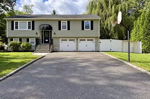 15 Hazel St, Lincoln Park, NJ 07035 - Photo 1
