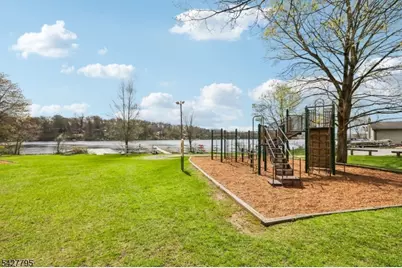11 Alamoosook Rd, Vernon, NJ 07422 - Photo 48