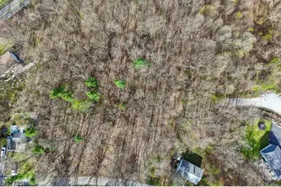 11 Alamoosook Rd, Vernon, NJ 07422 - Photo 10