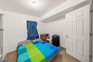 39 Wainwright St, Newark, NJ 07112 - Photo 4