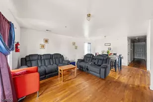 39 Wainwright St, Newark, NJ 07112 - Photo 10