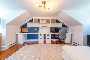 191 Horseneck Rd, Fairfield, NJ 07004 - Photo 18