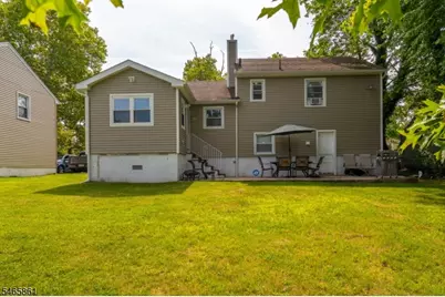 425 Adrianne Ct, Orange, NJ 07050 - Photo 28