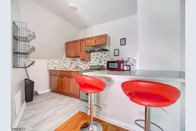 123 Delmar Pl #3, Irvington, NJ 07111 - Photo 4