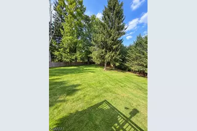 4 Seneca Lake Ter, Sparta Township, NJ 07871 - Photo 2