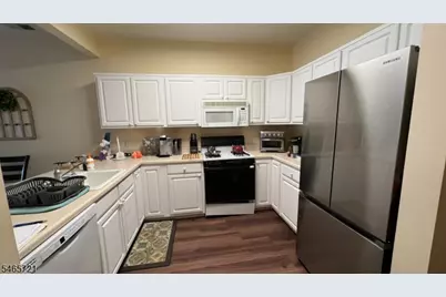 1301 Hamilton Dr #1303, Rockaway Township, NJ 07866 - Photo 6